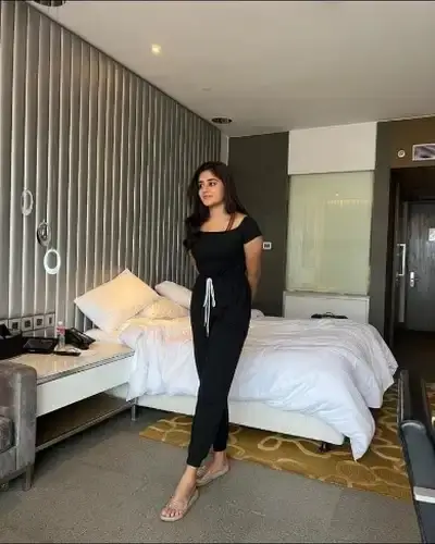 Morjim Call Girl Service